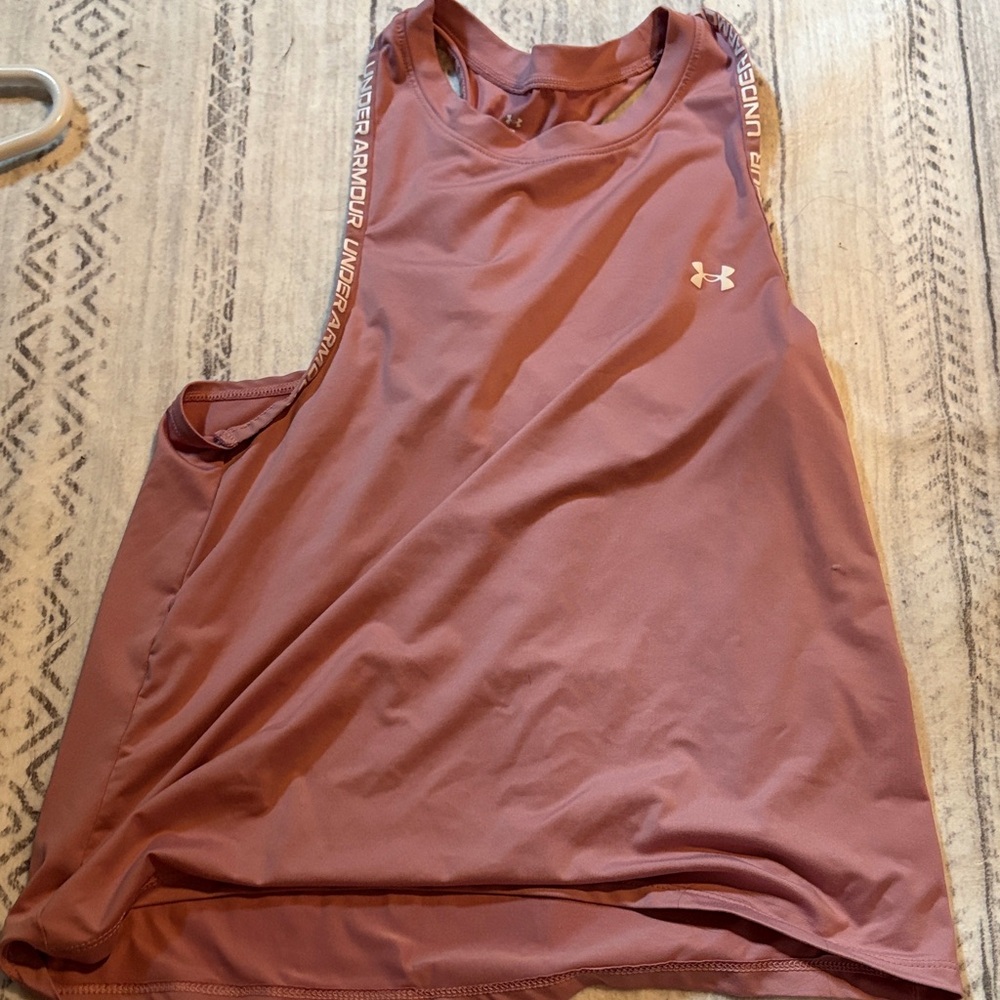 Under Armour Women's Mauve Muscle Tee